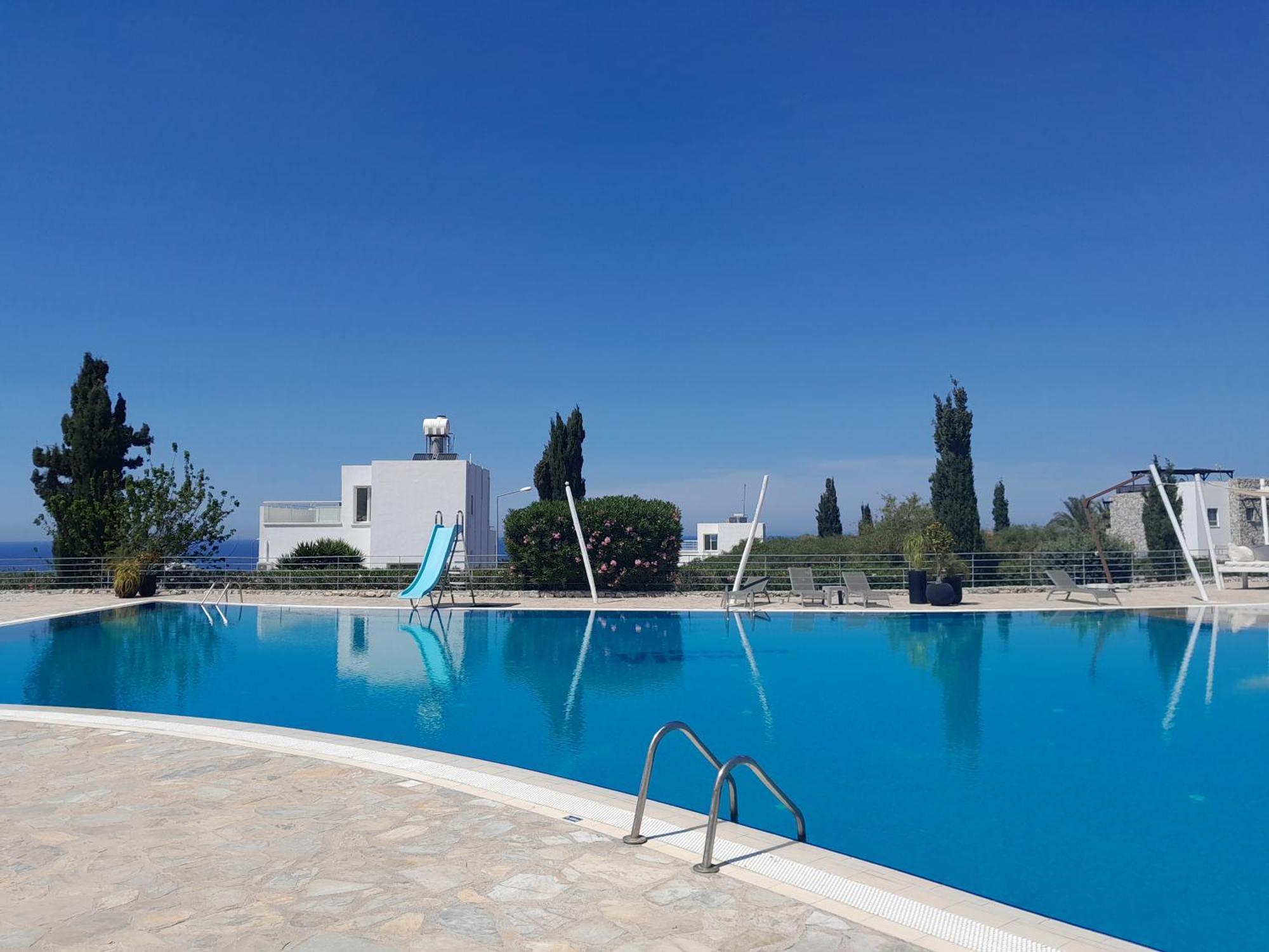 Palm Bay View Esentepe Bahceli